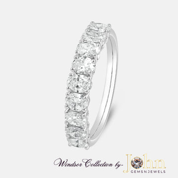 Intrigate Round Diamond Ring